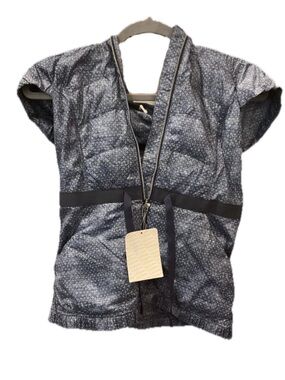 lululemon Sleeveless Zip-Front Hooded Vest | Navy Blue Star Print | Black Ribbon